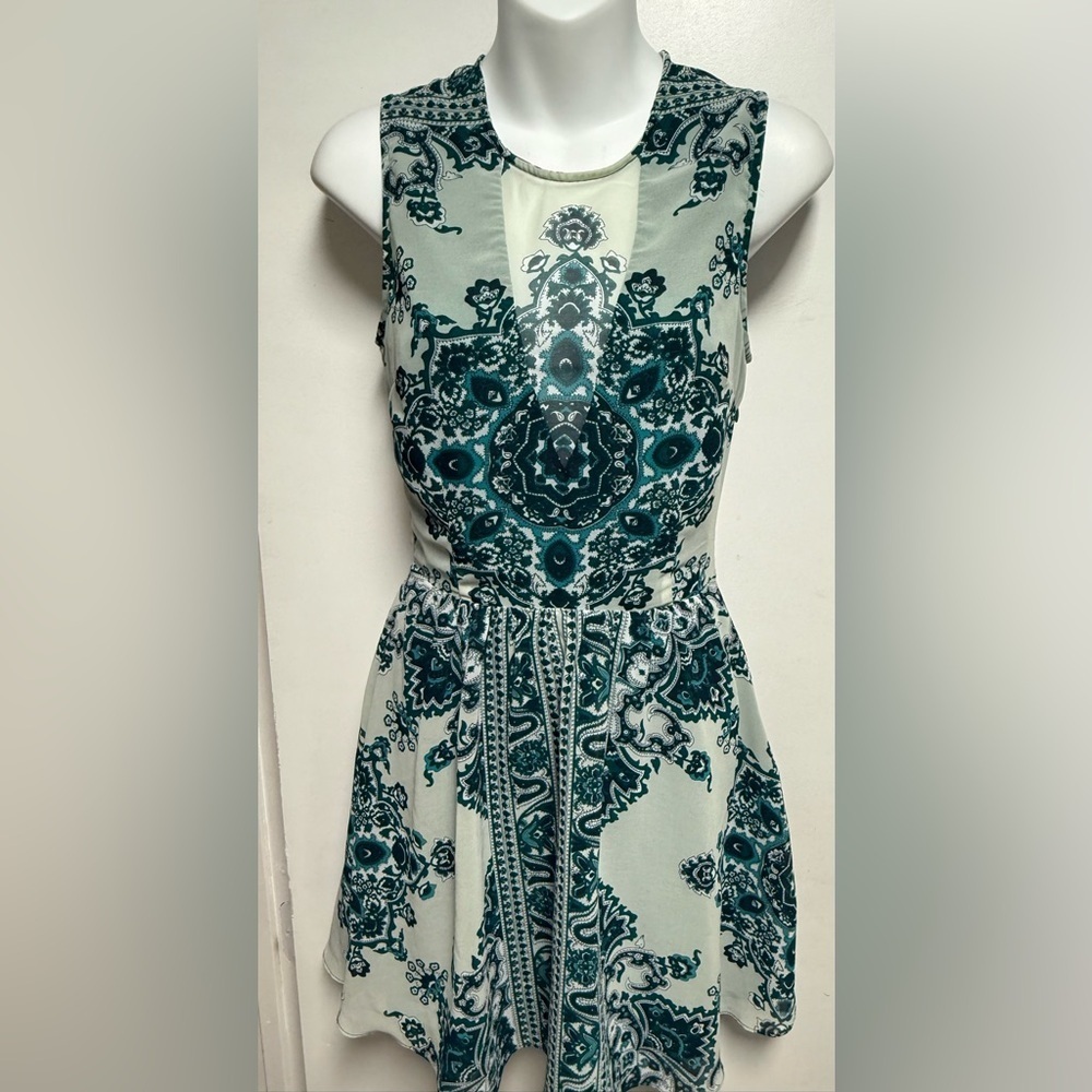 Dolce Vita Elegant Teal Patterned Dress Size S - Picture 2 of 9